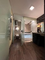 Rosa Black Baccara Suites