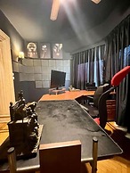 Rosa Black Baccara Suites