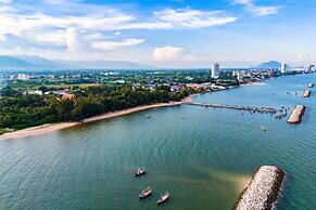 Luxury 6 Bed Mansion - CAS