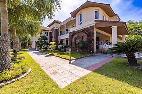 Luxury 6 Bed Mansion - CAS