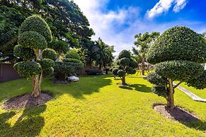 Luxury 6 Bed Mansion - CAS