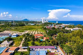 Luxury 6 Bed Mansion - CAS