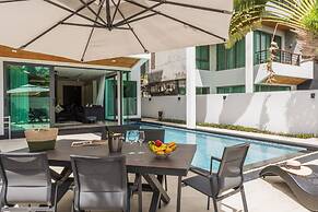 Attractive SeaView 4br Private PoolVilla