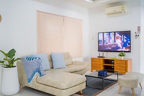 Natcha Pool Villa by Warin