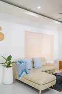 Natcha Pool Villa by Warin