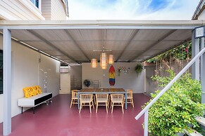 Natcha Pool Villa by Warin