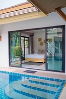 Natcha Pool Villa by Warin