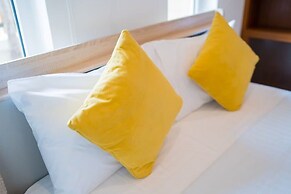 Natcha Pool Villa by Warin