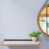 Natcha Pool Villa by Warin