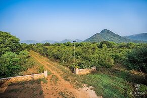 Guldaar - A Luxury Forest Retreat
