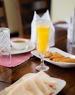 Guldaar - A Luxury Forest Retreat