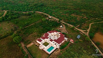 Guldaar - A Luxury Forest Retreat