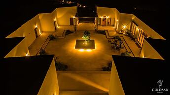 Guldaar - A Luxury Forest Retreat