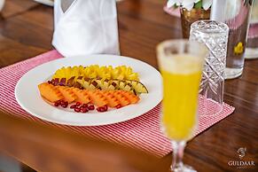 Guldaar - A Luxury Forest Retreat