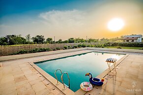 Guldaar - A Luxury Forest Retreat
