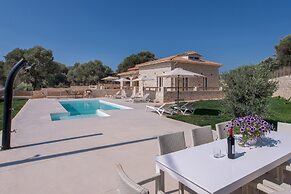 Villa Niragia With Magnificent View