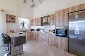 Villa Niragia With Magnificent View