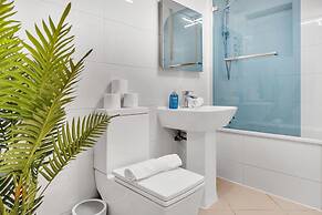 Beach Hut Hideaway By My Getaways