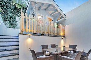Beach Hut Hideaway By My Getaways