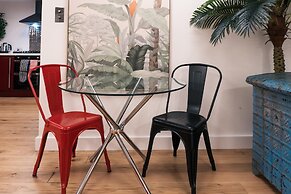 Beach Hut Hideaway By My Getaways