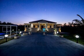 Hidden Heaven Luxury Villa