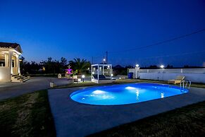 Hidden Heaven Luxury Villa