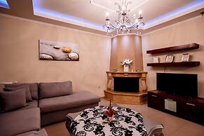 Hidden Heaven Luxury Villa