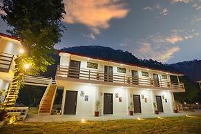 Nature Sprint Resort By The River