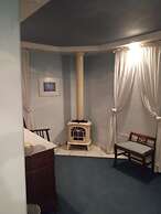 All Season's Groveland Inn