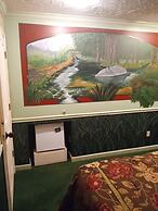 All Season's Groveland Inn