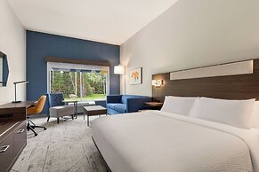 Holiday Inn Express and Suites Rhinelander, an IHG Hotel