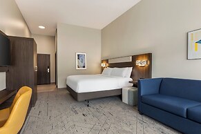 Holiday Inn Express and Suites Rhinelander by IHG