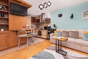 Subtle and Cosy Studio by Renters