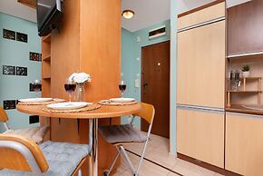 Subtle and Cosy Studio by Renters