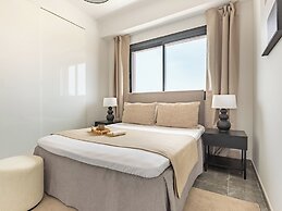 Sanders Evolution 2 Sweet 2 Bedroom Apartment With Balcony