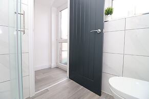 Cardiff Private Double Rooms with Shared Bathroom Wi-Fi and Free On-St