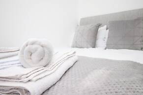 Cardiff Private Double Rooms with Shared Bathroom Wi-Fi and Free On-St