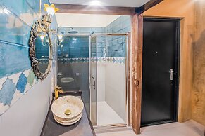 H&B apartments Lado Asatiani