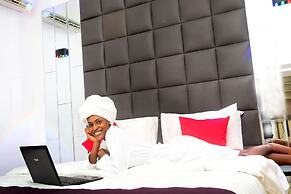 GRACIAS HOTEL AND SUITES