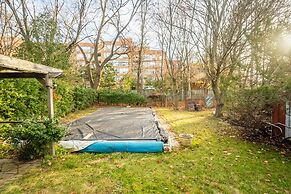 GLOBALSTAY Cozy 4 Bedroom House