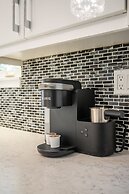 GLOBALSTAY Cozy 4 Bedroom House