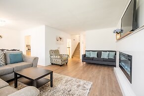 GLOBALSTAY Cozy 4 Bedroom House