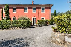 Tenuta Guinigi Antico Borgo di Matraia