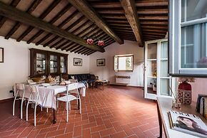 Tenuta Guinigi Antico Borgo di Matraia