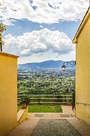 Tenuta Guinigi Antico Borgo di Matraia
