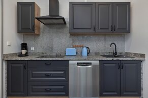 Quiet Apartment With Garden by Renters