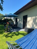 Quiet Apartment With Garden by Renters