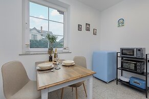 Quiet Apartment With Garden by Renters