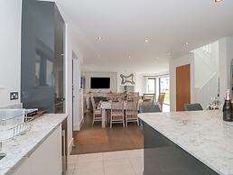 Agua de Plata, 16 Wakeling Island, Silverlake