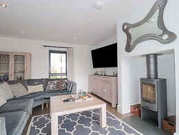 Agua de Plata, 16 Wakeling Island, Silverlake